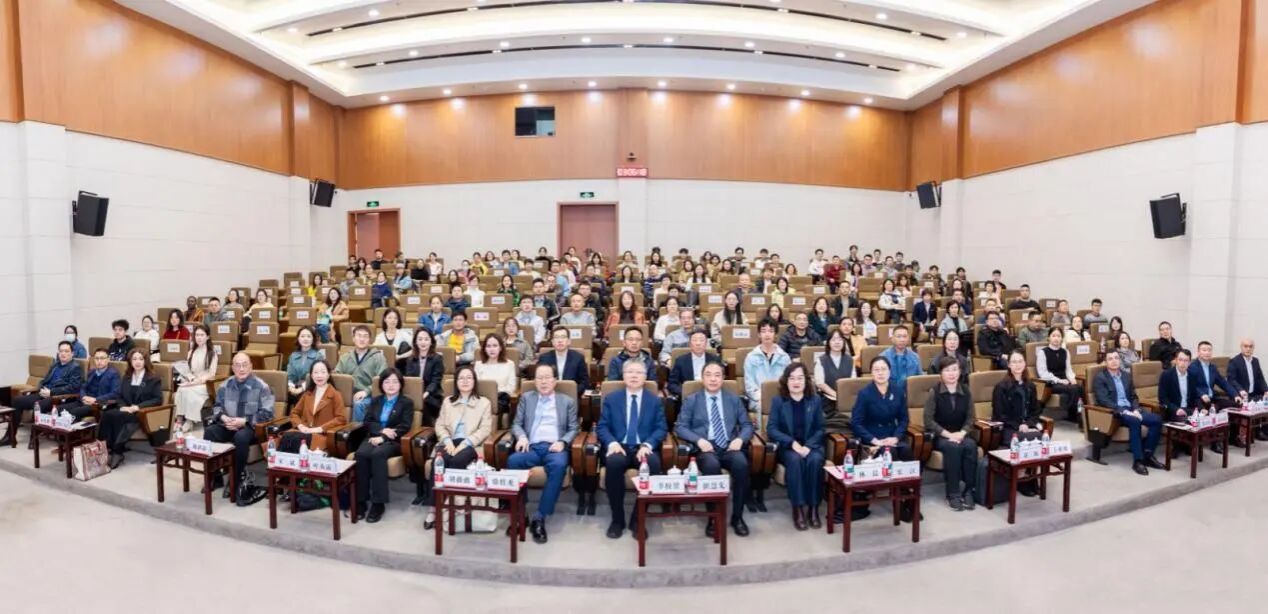 鉴黄师
成功举办“基础医学教育教学改革创 ...